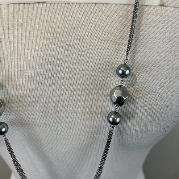 🌿4/$35🌿‎ GEORGE Silver Long Beaded Necklace - Picture 3 of 5